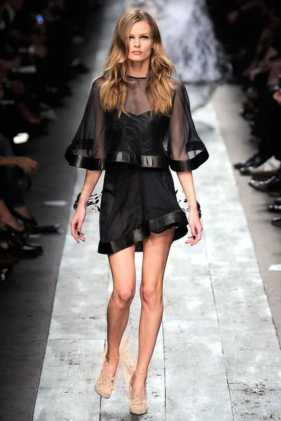 Look 36